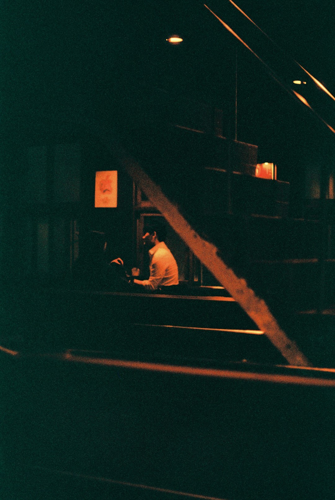 celebrity in quiet bar