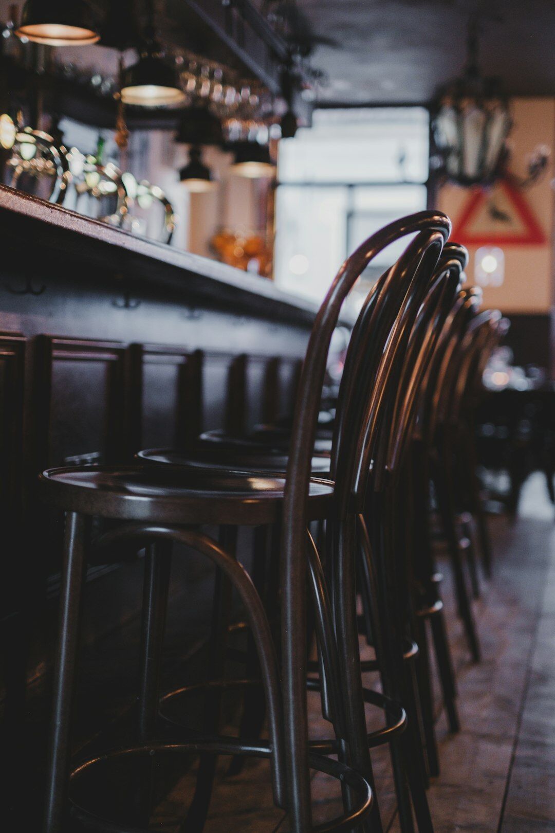 celebrity in quiet bar