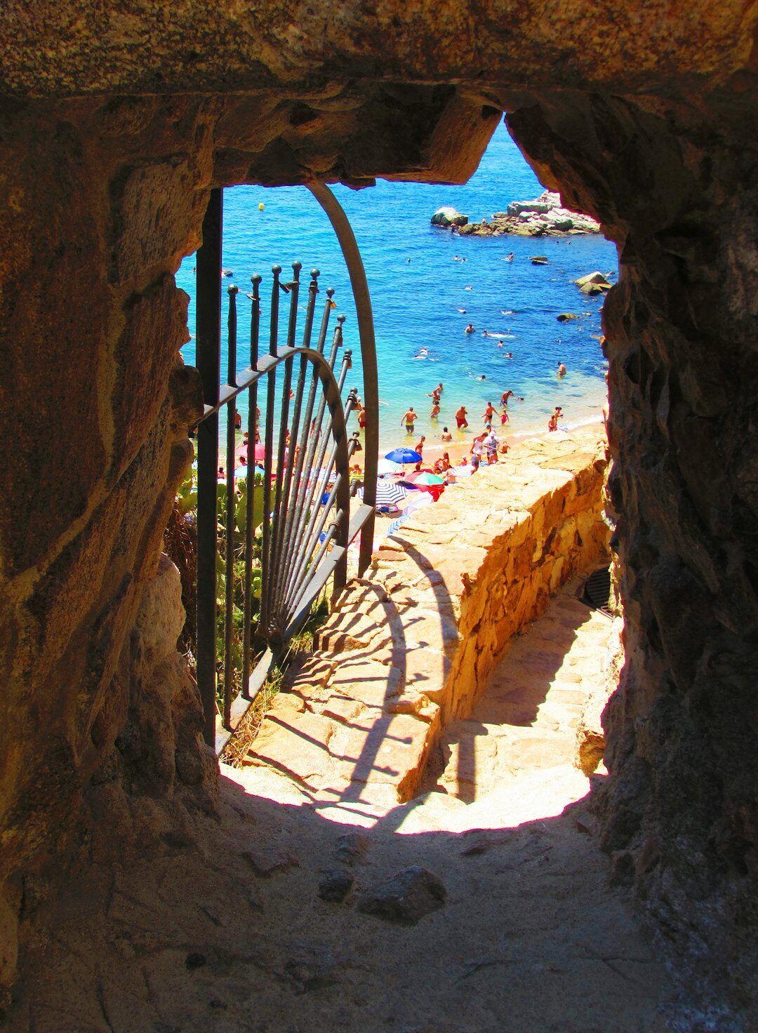 hollywood celebrities on secret beach